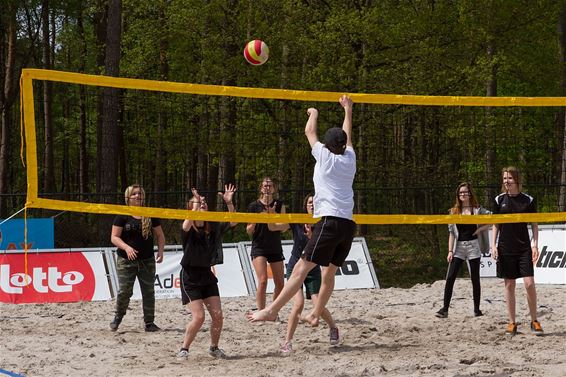 Belgium Beach volleybal van start gegaan - Hechtel-Eksel