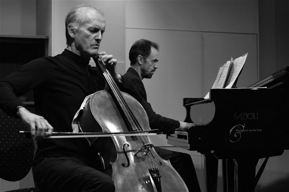 'Benjamin Britten' in uitverkocht Raadhuis - Lommel