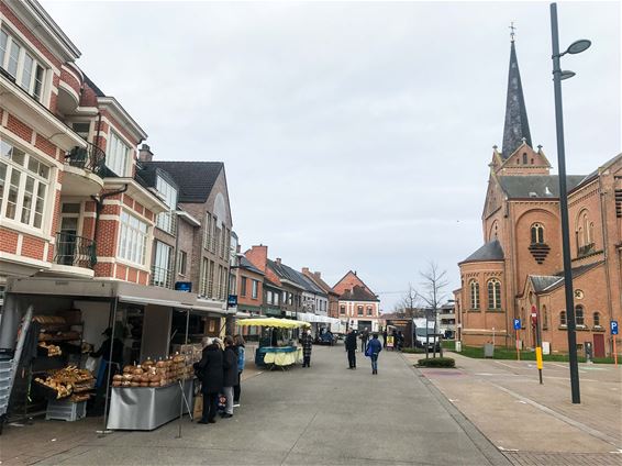 Beperkte zondagsmarkt - Beringen