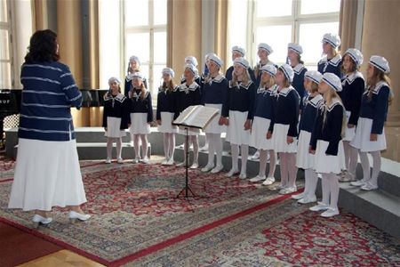 Bestuur EMJ bezoekt festivals in buitenland - Neerpelt
