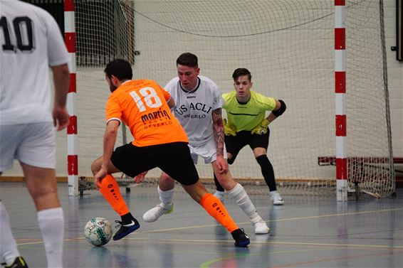 Beverlose derby in het zaalvoetbal - Beringen