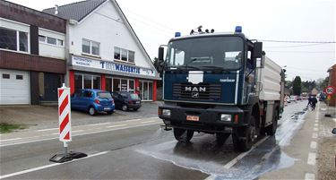 Beverlosesteenweg proper na ongeval met frituurvet - Beringen