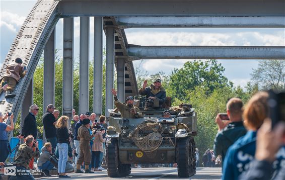 Bevrijders achterna rond Joe’s Bridge - Lommel