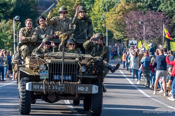 Bevrijders feestelijk onthaald - Pelt