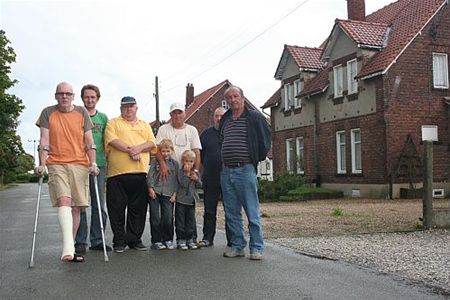 Bewoners Glasfabriek krijgen nog een maand - Lommel