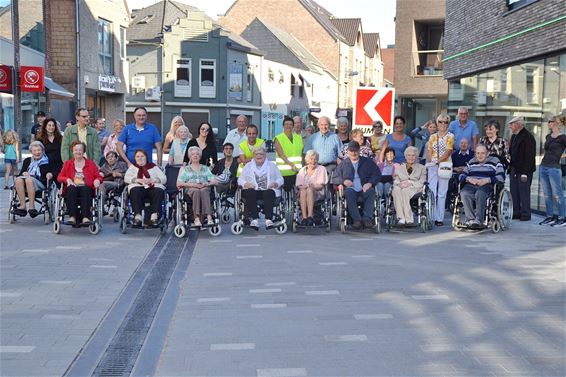 Bewoners van De Bekelaar keuren nieuwe Kerkstraat - Lommel