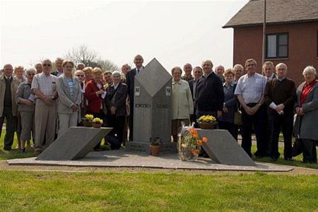 Bezoek aan herdenkingsmonumenten - Overpelt