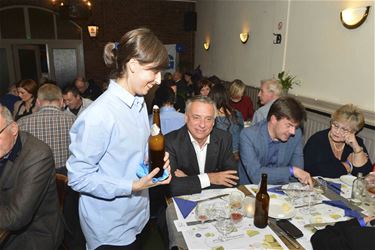 Bier proeven met minister Sven Gatz - Beringen