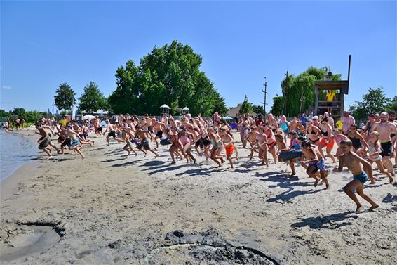 Big Jump aan de Paalse Plas - Beringen