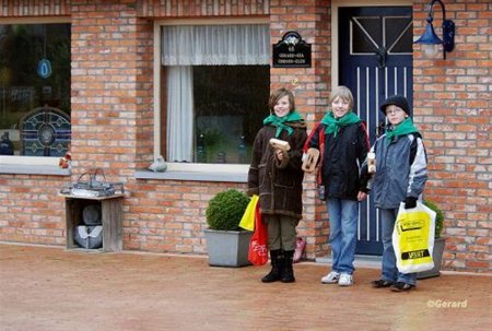 Bij Pasen hoort 'kleppen' - Hamont-Achel