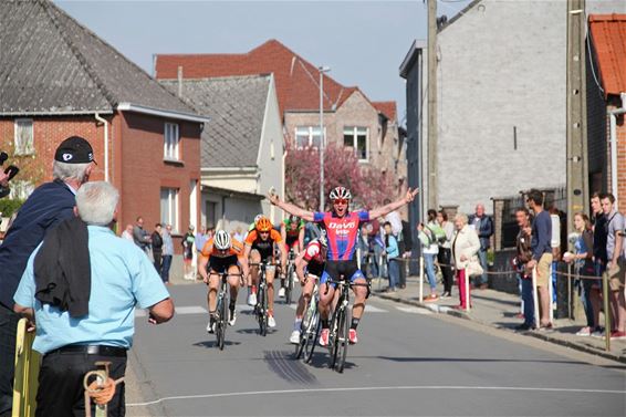 Blancke wint in Brustem na een jaar vol pech - Lommel