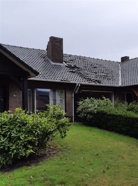 Blikseminslag op woning aan Luikersteenweg - Lommel