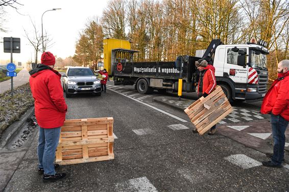 Blokkade Havenlaan-Industrieweg - Beringen