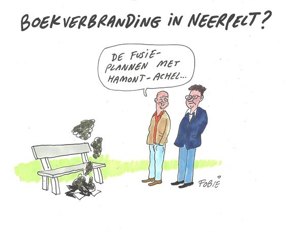 Boekverbranding in Neerpelt - Neerpelt