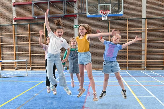 Bouwen, fun en musical op YES sportkamp - Lommel