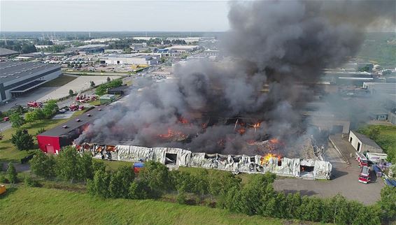 Brand bij Jezet Seating (2): miljoenenschade - Pelt