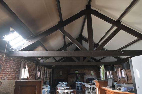 Brand in taverne De Posthoorn - Beringen