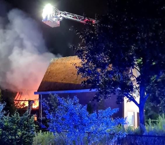 Brand maakt woning onbewoonbaar - Lommel