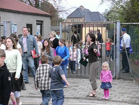 Brandoefening in de school - Hamont-Achel