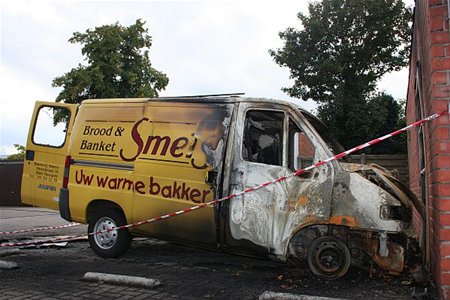Brandstichting bij bakkerij - Neerpelt