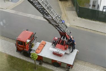 Brandweeroefening voor de deur - Beringen