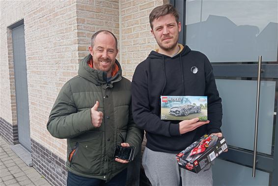 Brent wint pakket lego - Beringen