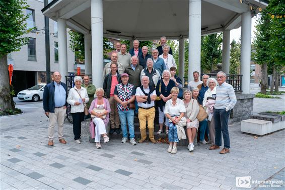Bridgeclub De Teuten op kroegentocht - Lommel