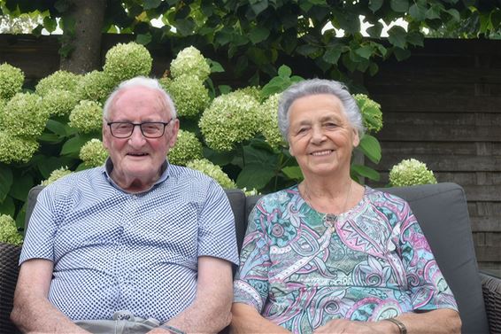 Briljanten bruiloft voor Frans en Maria - Pelt