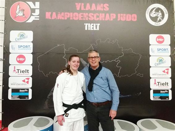 Brons met gouden randje voor judoka Eva De Mits - Lommel