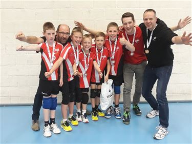 Bronzen medaille voor volley-jongens U11 - Lommel