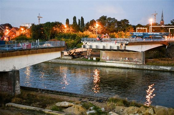 Brug gesloopt - Beringen