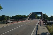 Brug Tervant dicht: lange files in Beringen - Beringen