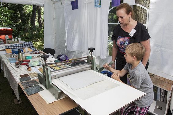 'Buiten gewoon kunstig' - Lommel