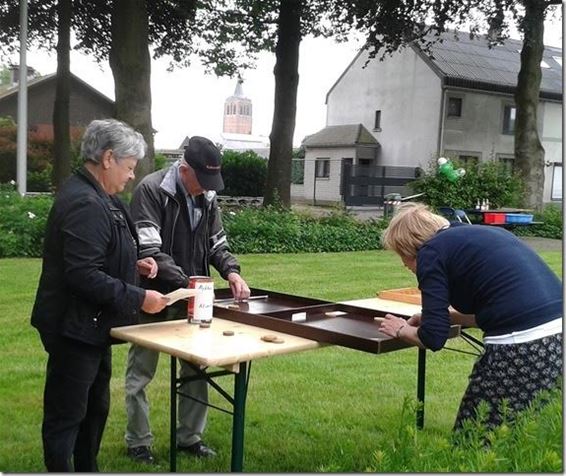 Buitenspelen geopend verklaard - Peer