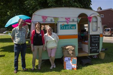 Buurtbar rijdt weer uit - Beringen