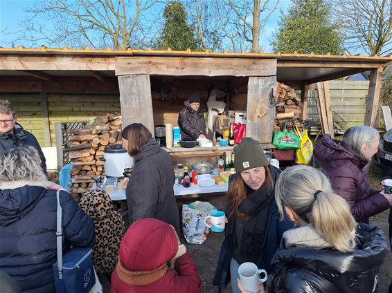 Buurtborrel brengt Balenhoek samen - Hamont-Achel