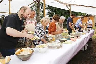 Buurtfeest in de Bezemstraat - Lommel