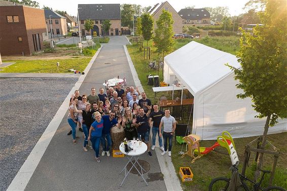 Buurtfeest in de Kruisboogstraat - Pelt