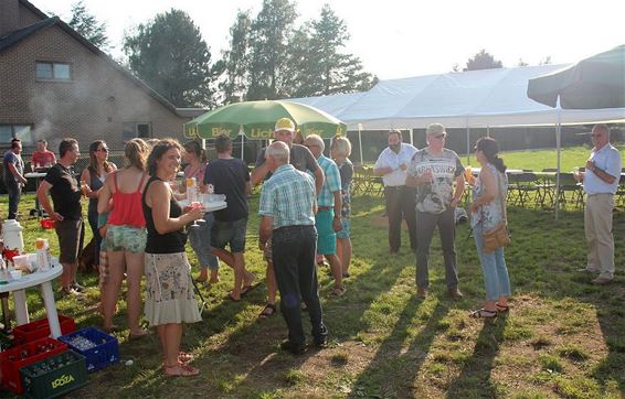 Buurtfeest in de Meester Saklaan - Hamont-Achel