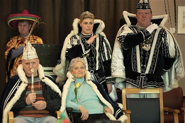 Carnaval in het rusthuis - Pelt