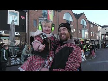 Carnavalsstoet bij De Zwiebertjes - Pelt