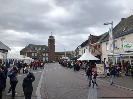 Carnavalstoet vertrokken - Pelt