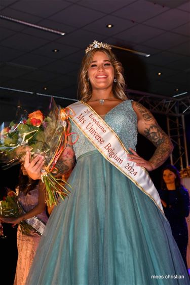 Charlien is tweede eredame Mrs. Universe Belgium - Lommel