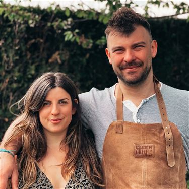 Chloë en Dax: Waar goed eten is, is geluk! - Beringen