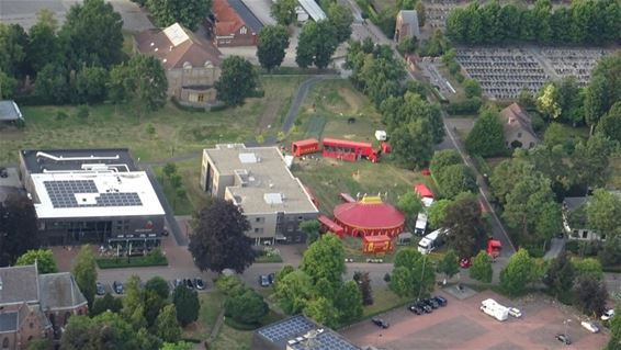 Circus bekeken vanuit de lucht - Hamont-Achel