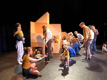 Circustheater voor de allerkleinsten in Palethe - Pelt
