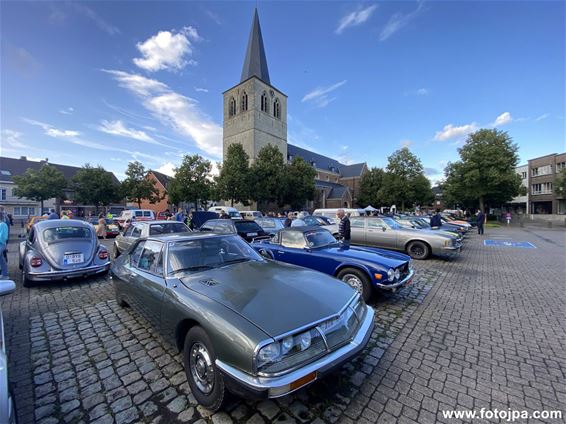 Classic Cars lokken veel volk naar centrum Bocholt - Bocholt