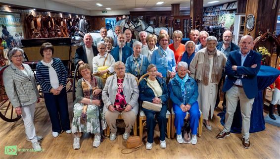 Communicanten van 1949 halen herinneringen op - Hamont-Achel