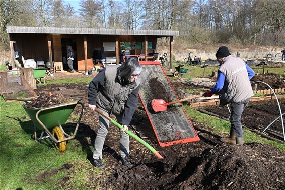 Compostdag bij Samentuin De Motten - Beringen