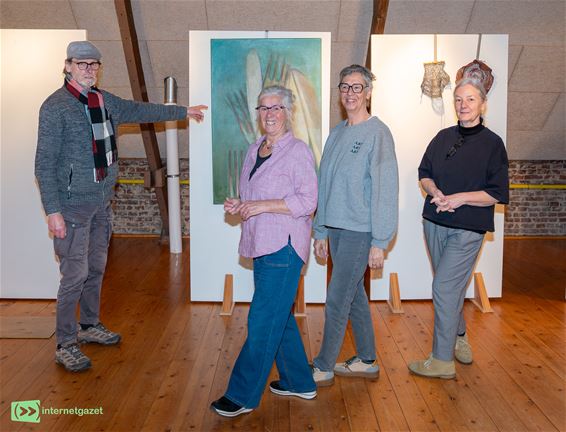 Constghesellen tonen “Eigenaardigheden” in De Wal - Hamont-Achel & Pelt